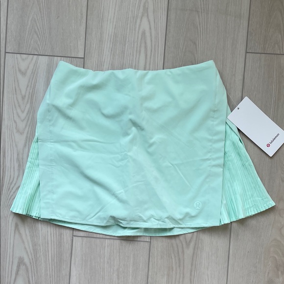 lululemon Peek Pleat Tennis Skirt - Picture 1 of 9